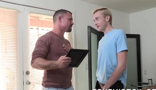 Hunk catches twink jerking off to stepdad and barebacks him