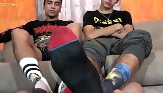 Stinky Latino Skater Socks And Feet Footjob