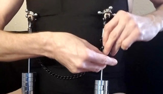 Extreme kinky masoslut fucking its peehole