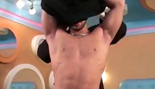 Masked muscle hunk Manuel Deboxer receives awesome blowjob