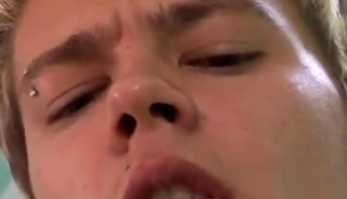 toilet enjoychapst B-ys