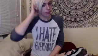 5793586 Prtty Boy Unlods 480p