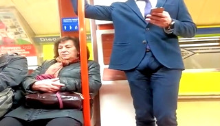 Str8 bulge in metro