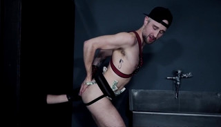 ClubInferno Glory Hole Fisting