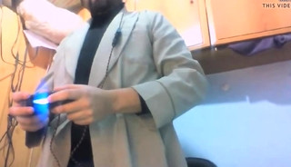 Spanish hunk wanks on webcam