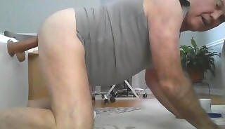 bikeman poppered  with dildo