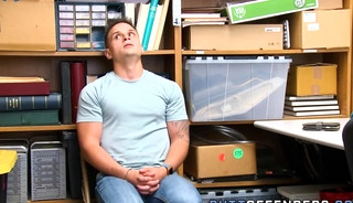 Thief gets raw dawged and cums