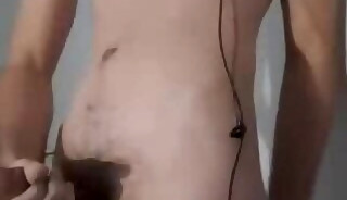 Aussie wiggles his dick