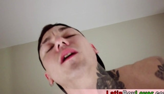 Amateur latin stud  Axel anal fucked bareback for money