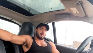 Solo in car