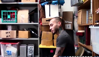 Amateur criminal jizzed over